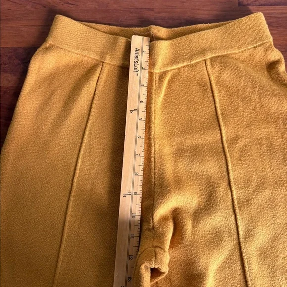Molly Green Elastic Waistband Pull On Wide-Leg Pants‎ - Picture 3 of 8